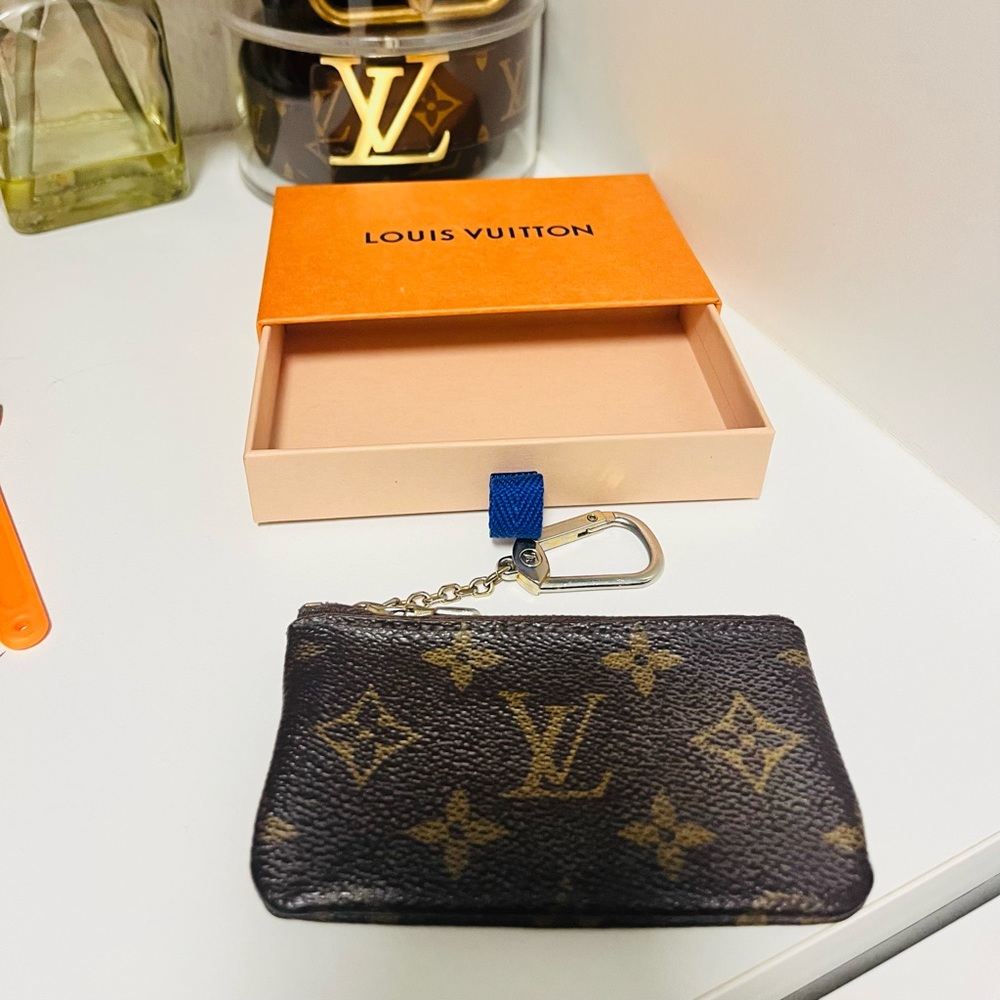 Louis Vuitton monogram key pouch